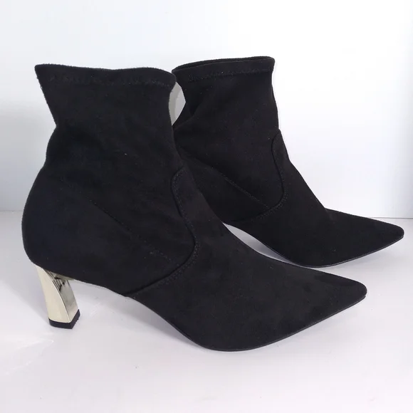 Alfani BAMBEY Black Faux Suede Gold Heel Ankl Bootie Boots- Women's Size- 6.5M - Picture 2 of 10